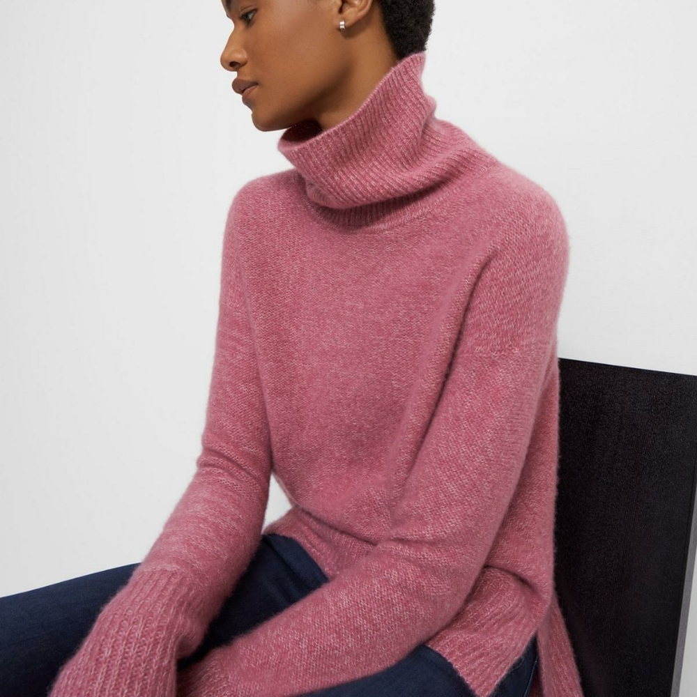 Theory sweater